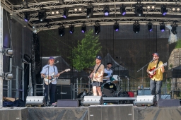 Divers Musik Samstag